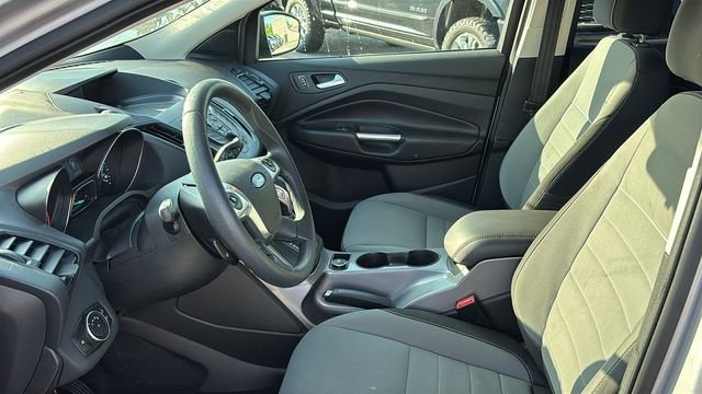 Used 2015 Ingot Silver Ford SE image 21