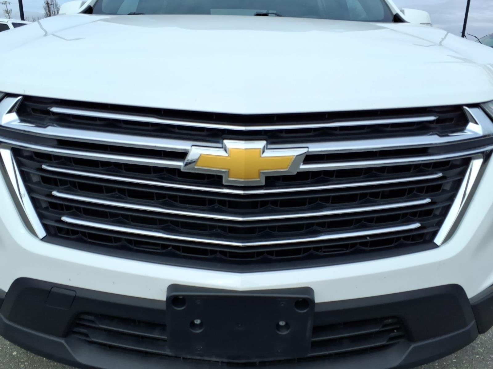 Used 2023 Summit White Chevrolet LT Leather image 12