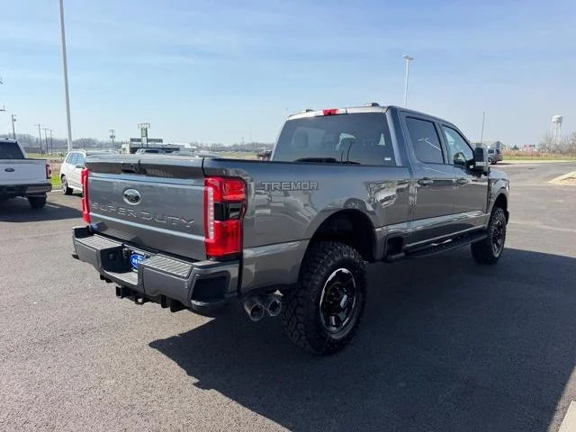 New 2026 Carbonized Gray Metallic Ford F-250® XLT image 28