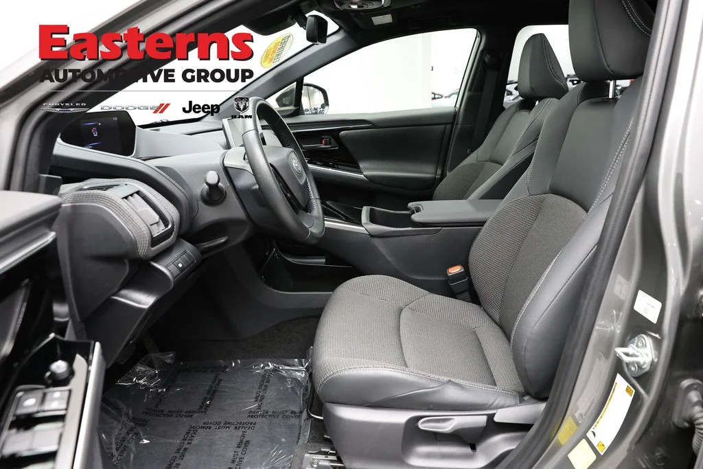 Used 2023 Gray Toyota XLE image 14