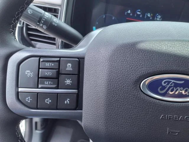 New 2025 Avalanche Ford LARIAT image 27