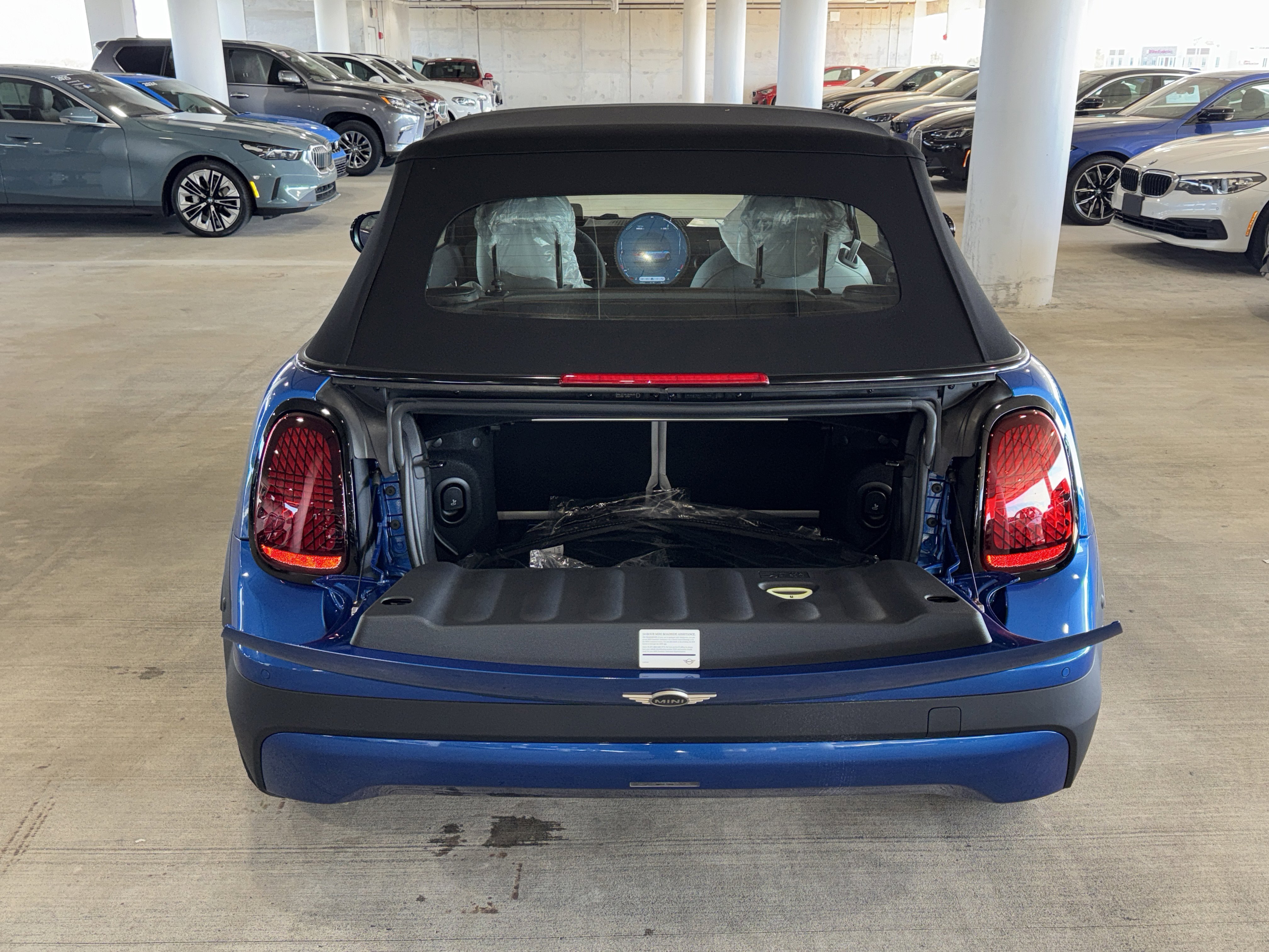 2026 MINI Convertible S - Photo 11