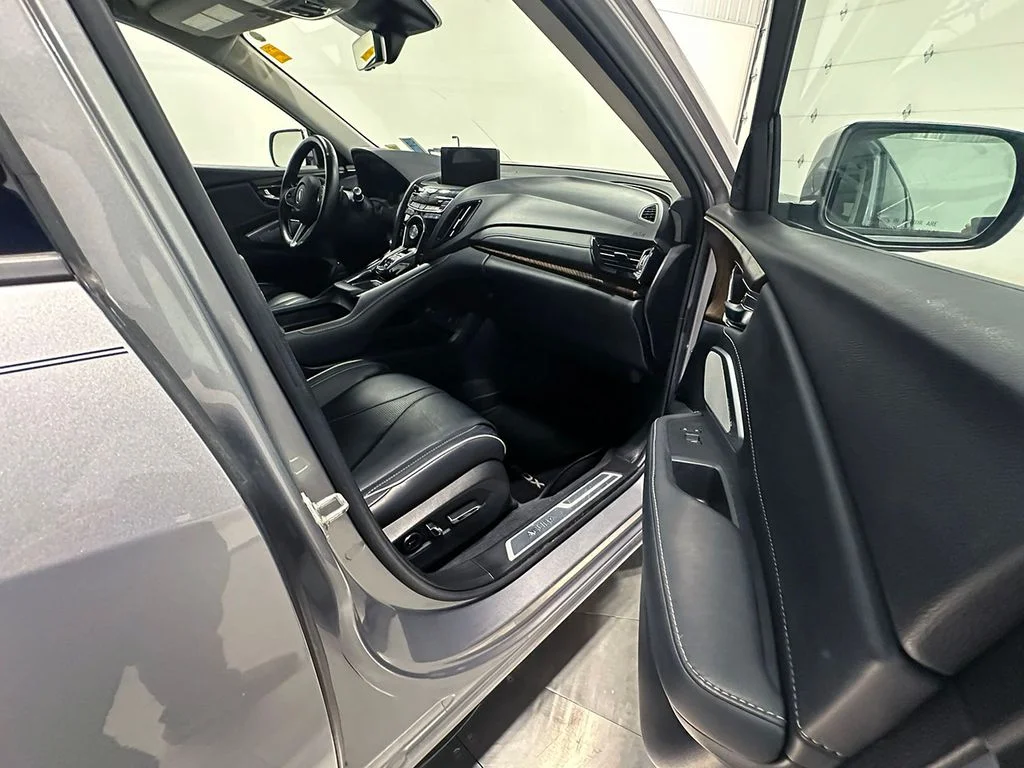 Used 2020  Acura Advance Package image 26