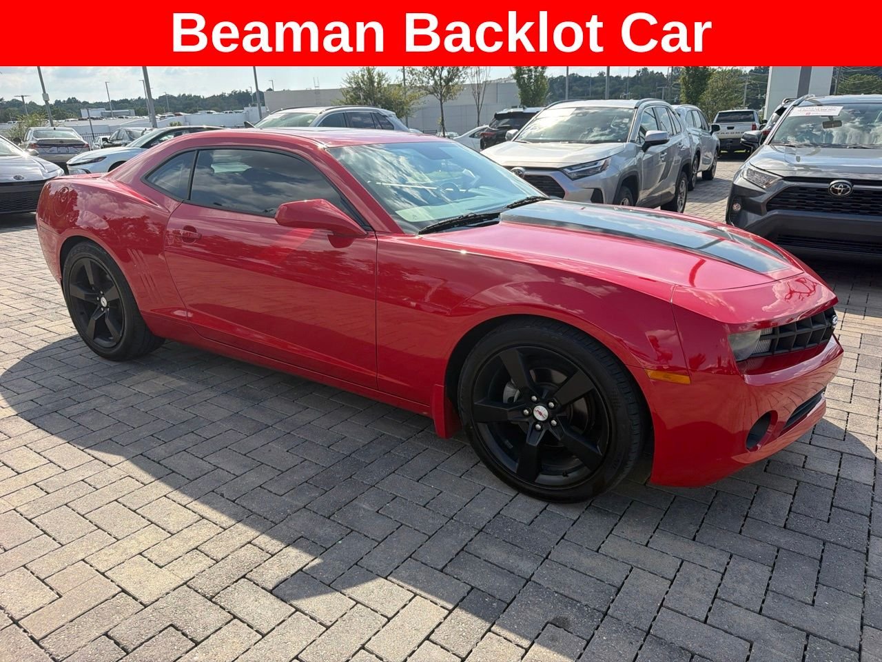 Used 2011 Red Chevrolet 1LT image 3