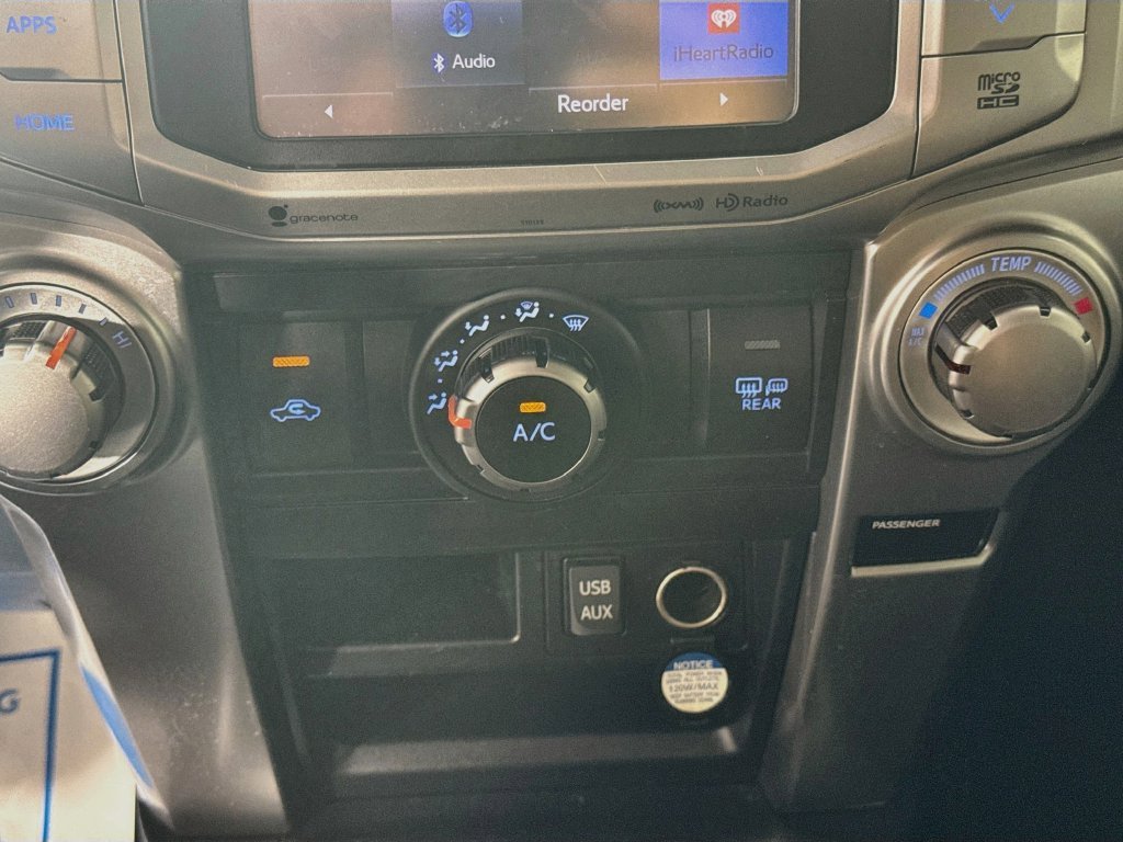 Used 2018 Midnight Black Metallic Toyota SR5 image 17