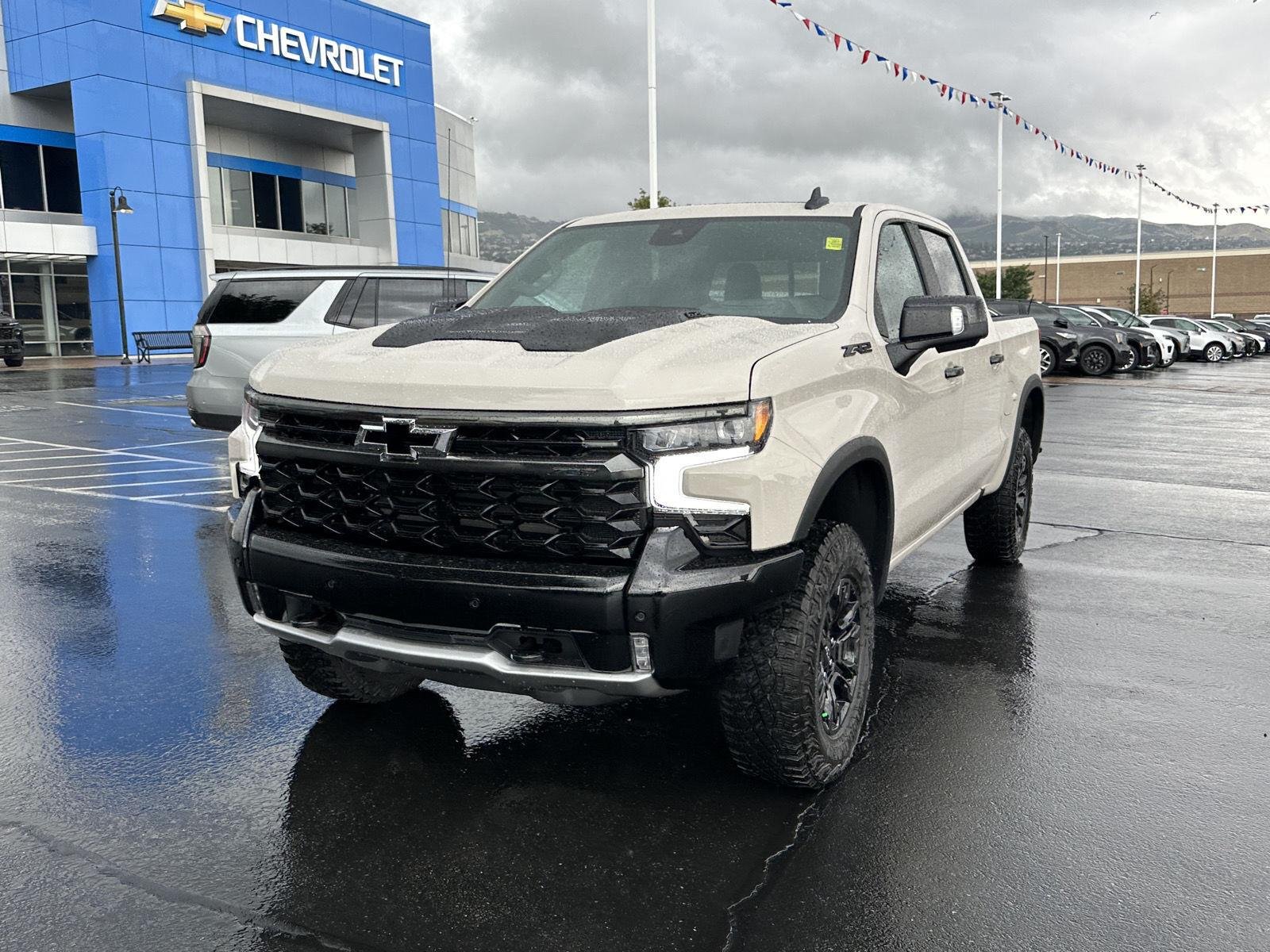 New 2026 White Sands Chevrolet ZR2 image 3