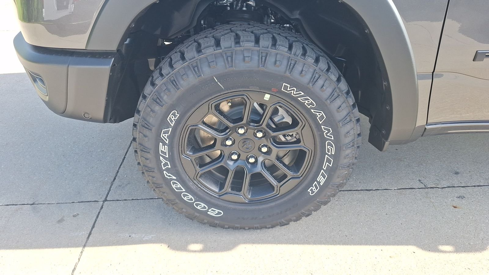 New 2026 Granite Crystal Metallic Clear-Coat Exterior Paint RAM Rebel image 10