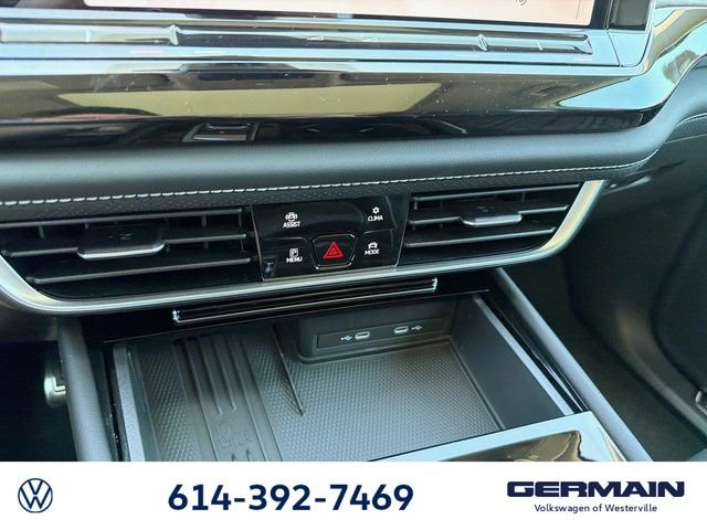 New 2026 Opal White Pearl Volkswagen 2.0T SEL Premium R-Line image 26