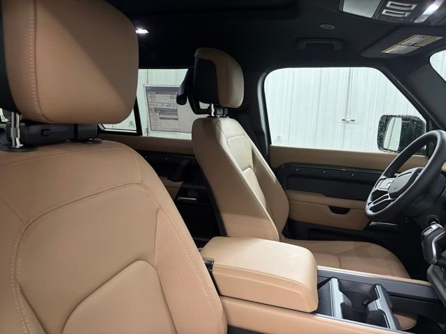 New 2026 Woolstone Green Land Rover S image 22