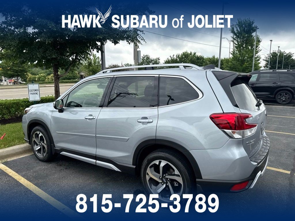 Used 2024 Ice Silver Metallic Subaru Touring image 3