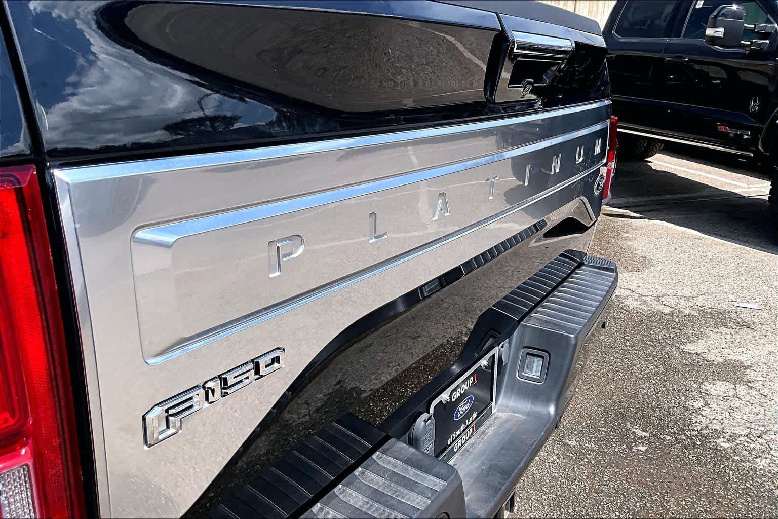 Used 2016 Shadow Black Ford Platinum image 12