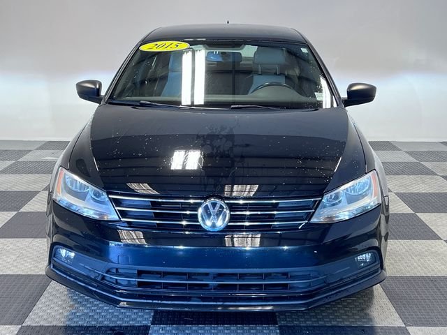 Used 2015 Volkswagen Jetta SE with VIN 3VWB17AJ2FM326570 for sale in Union City, GA