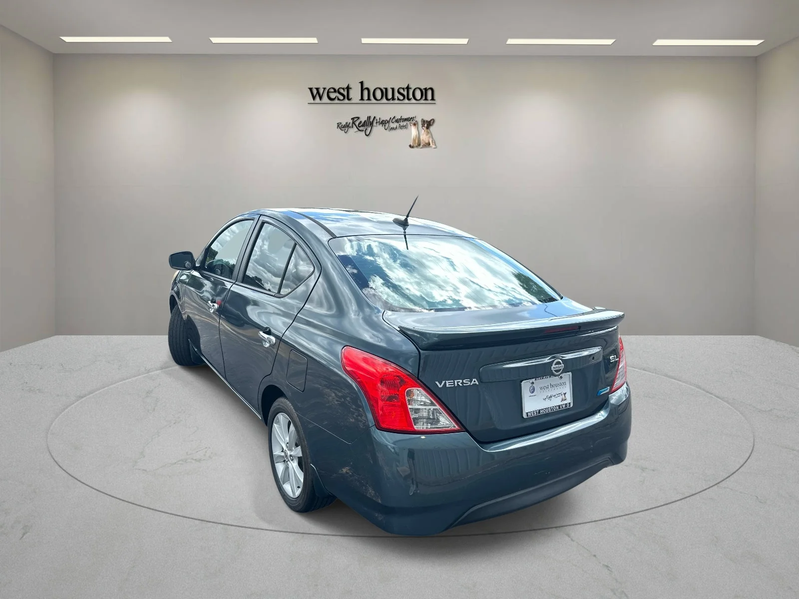 Used 2015 Graphite Blue Nissan SL image 8