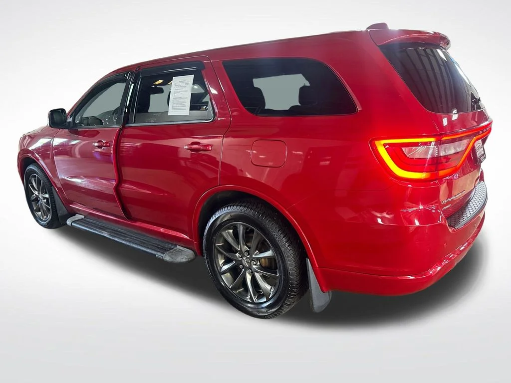 Used 2016 Red Dodge Limited image 3