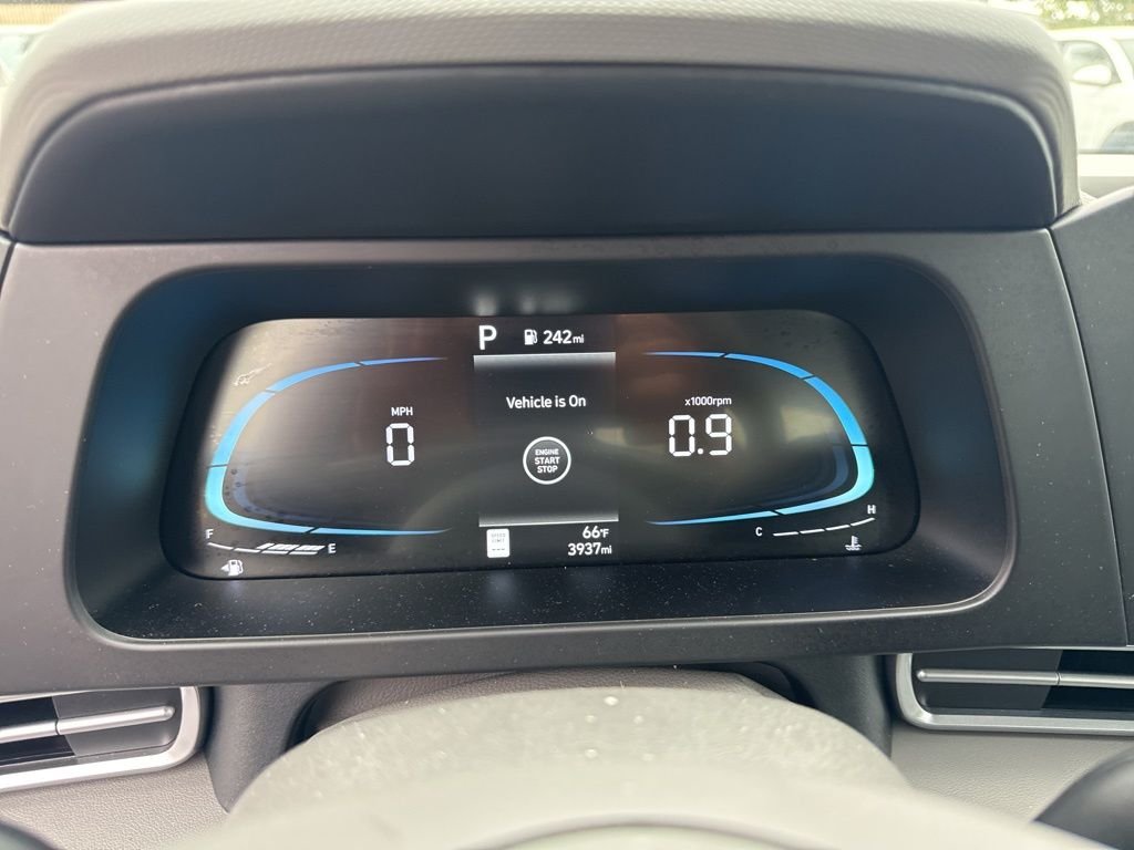 2025 Hyundai Elantra SEL - Photo 7