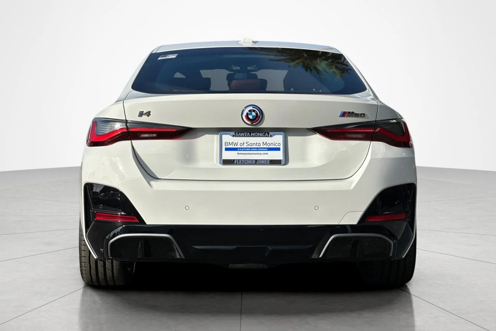 Certified Used 2023 Alpine White BMW M50 image 4