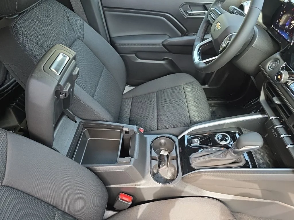 New 2026 Black Chevrolet LT image 23