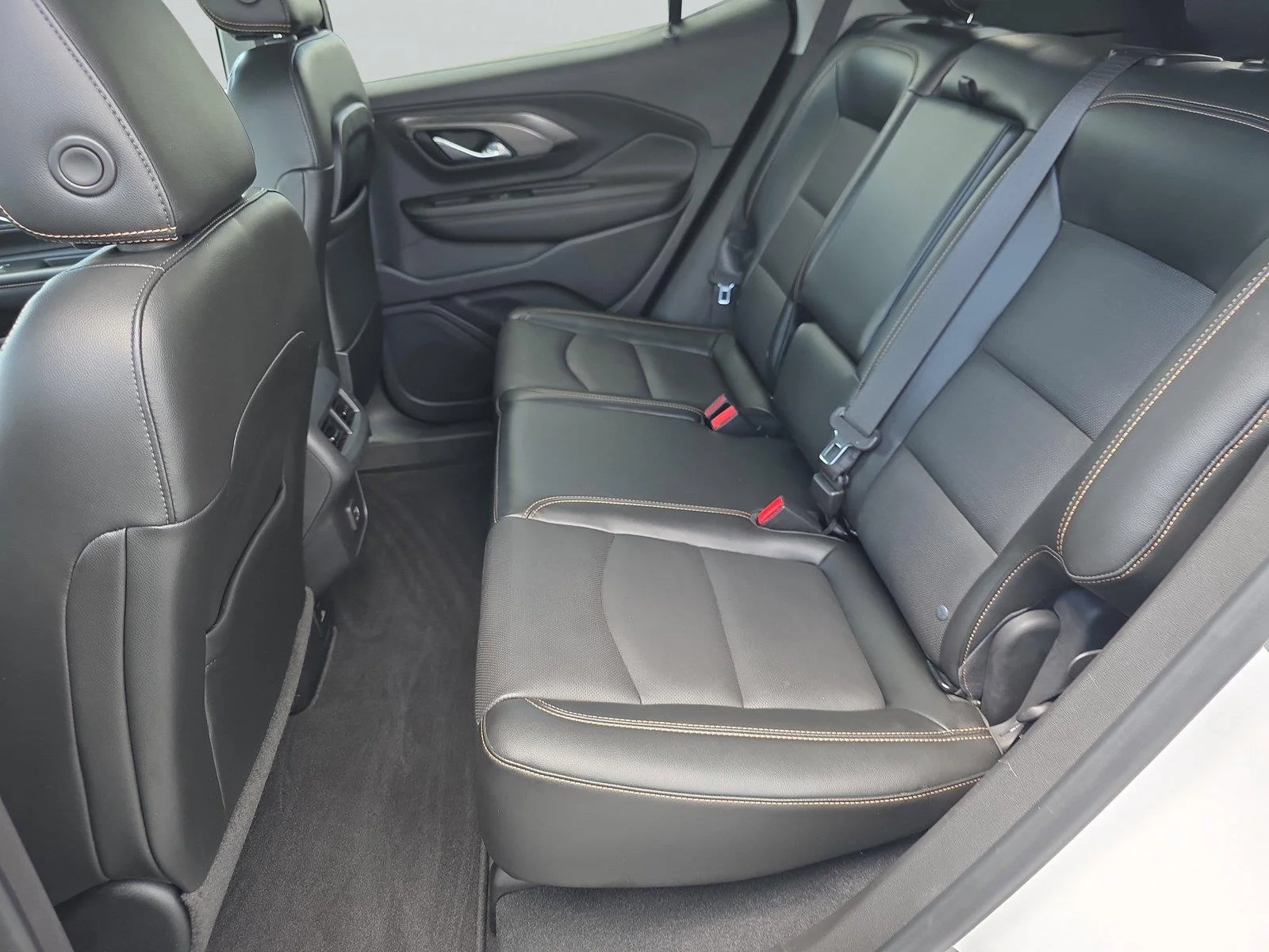 Used 2020 SUMMIT WHITE GMC SLT image 20