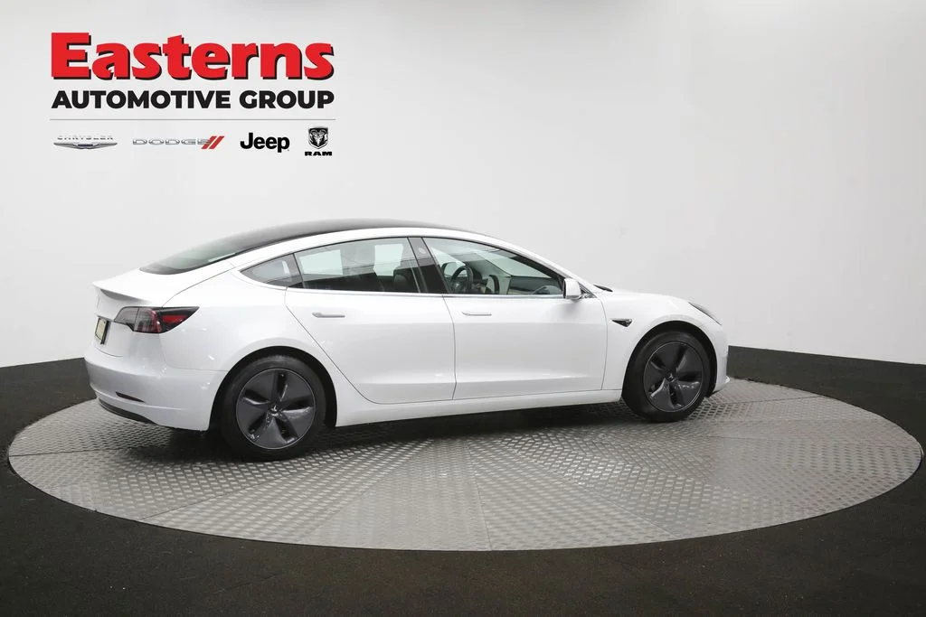 Used 2020 White Tesla Standard image 39