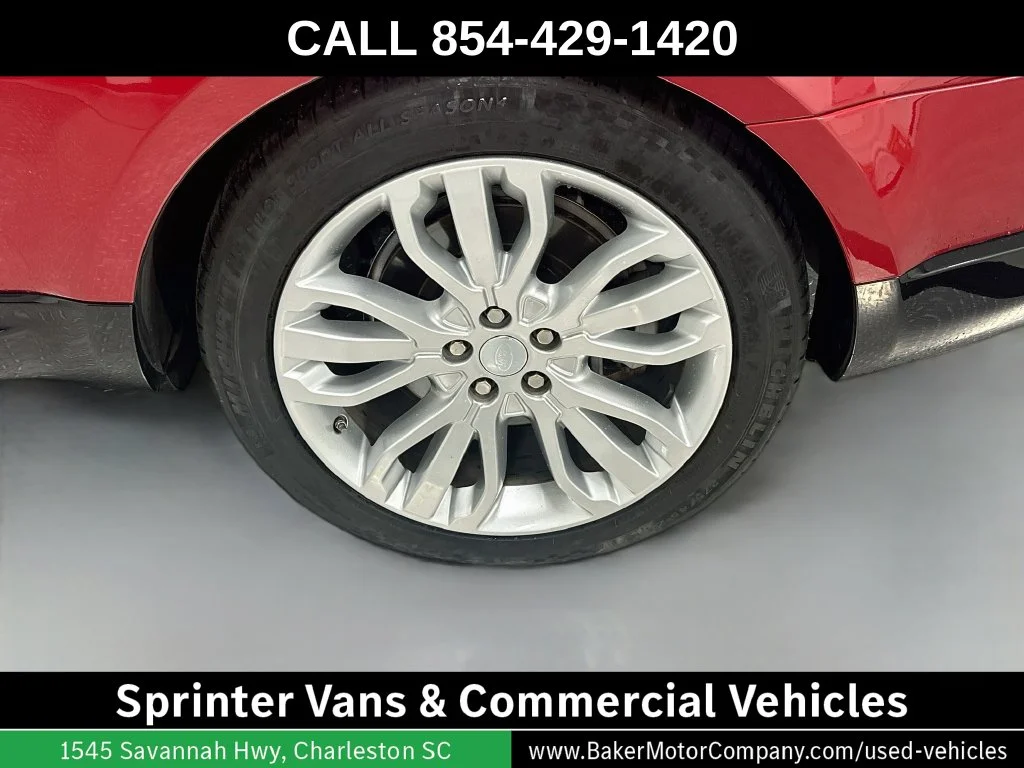 Used 2019 Firenze Red Metallic Land Rover HSE image 34