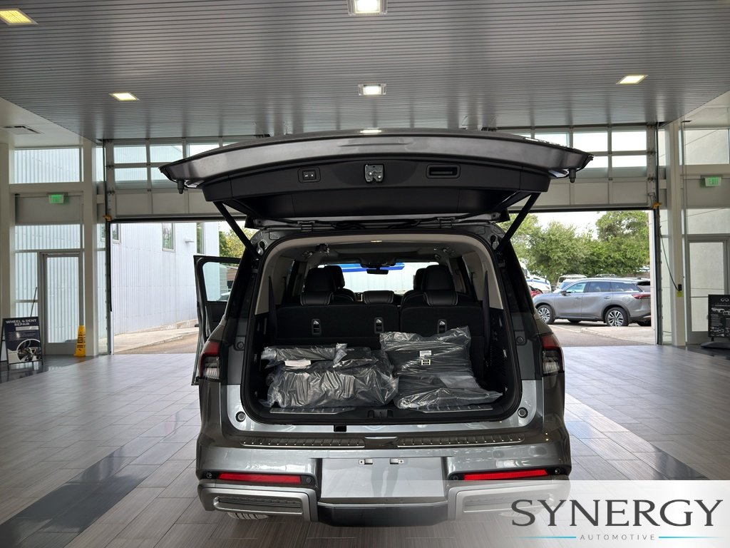 New 2027 Dynamic Metal INFINITI LUXE image 30