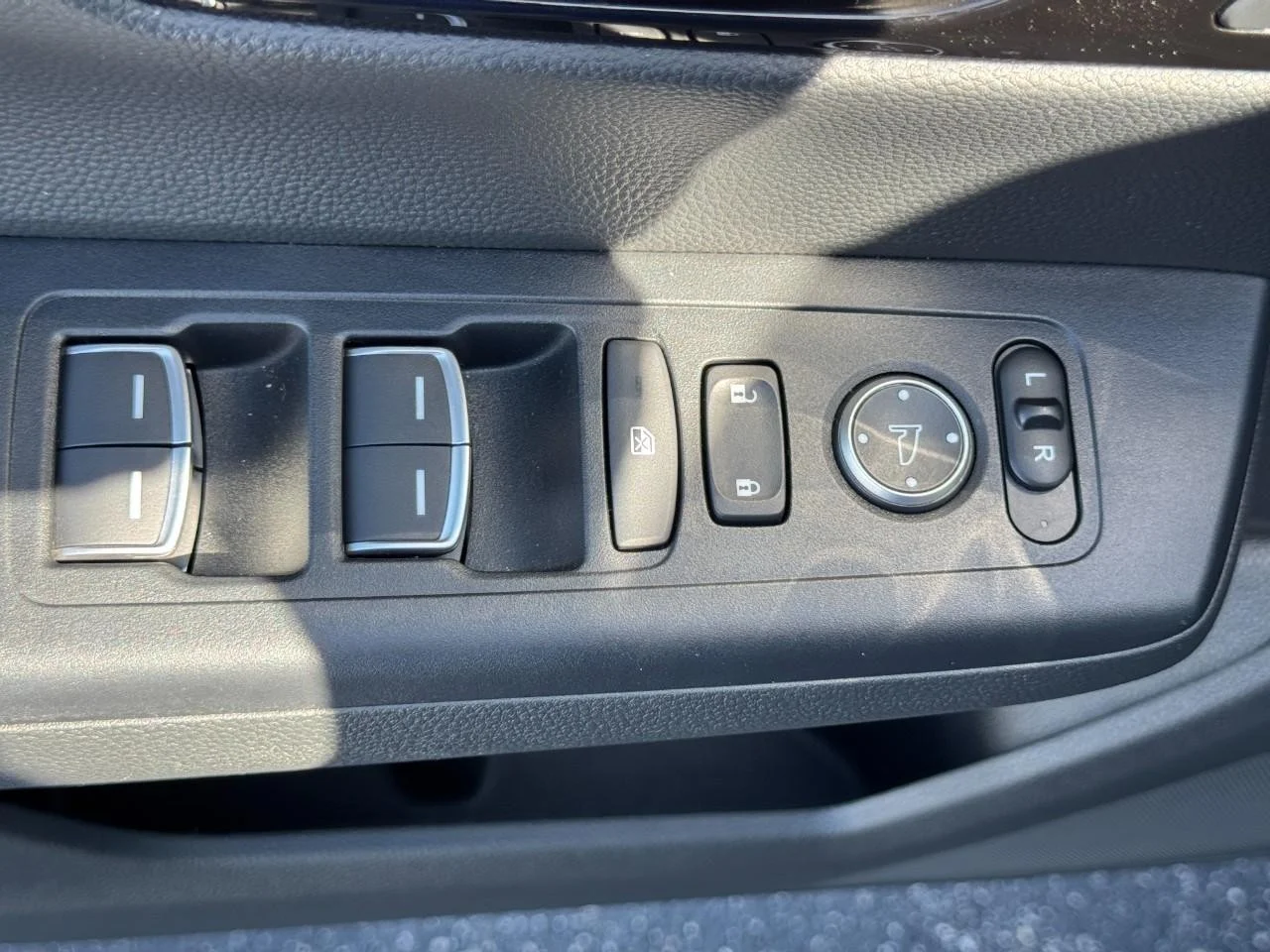 2026 Honda CR-V EX-L - Photo 18