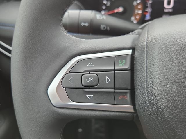 Used 2026 Blue Jeep Latitude image 15