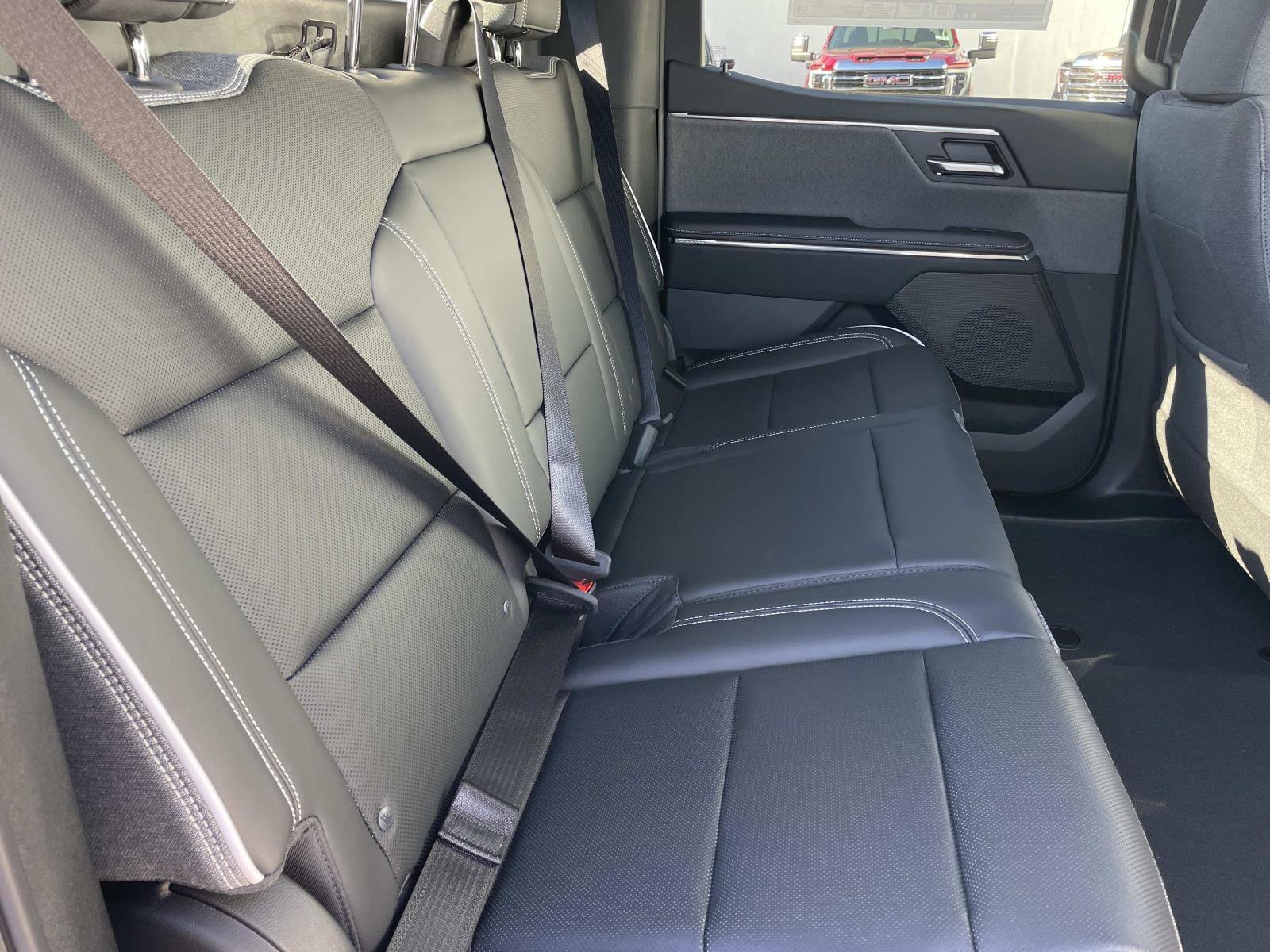 2026 GMC Sierra EV Elevation - Photo 25