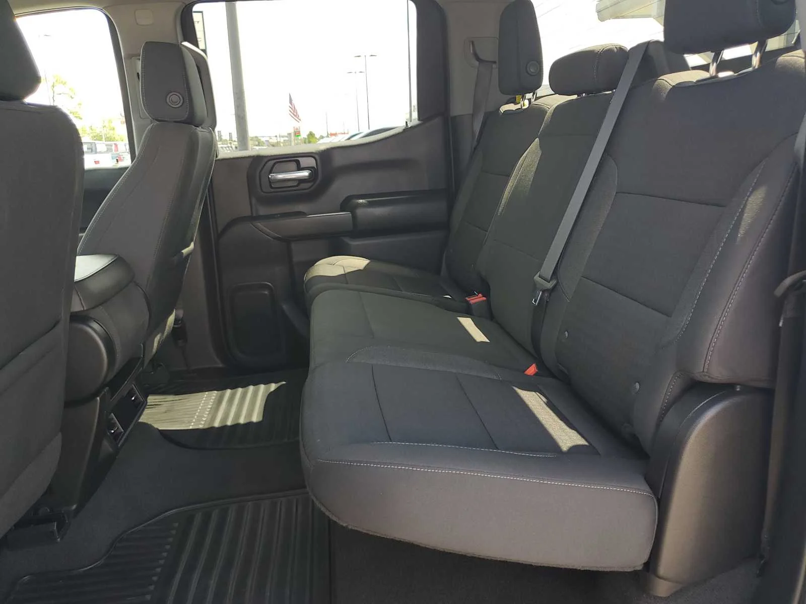Used 2023 SUMMIT WHITE Chevrolet Custom image 21