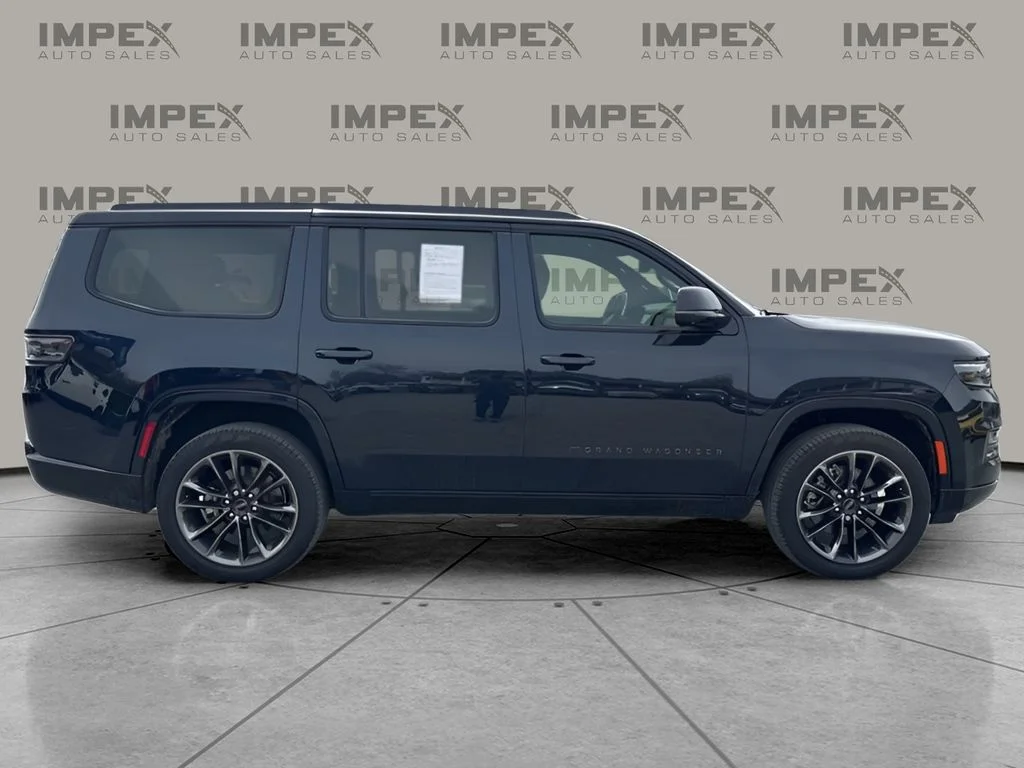 Used 2024 Blue Jeep Series II image 6