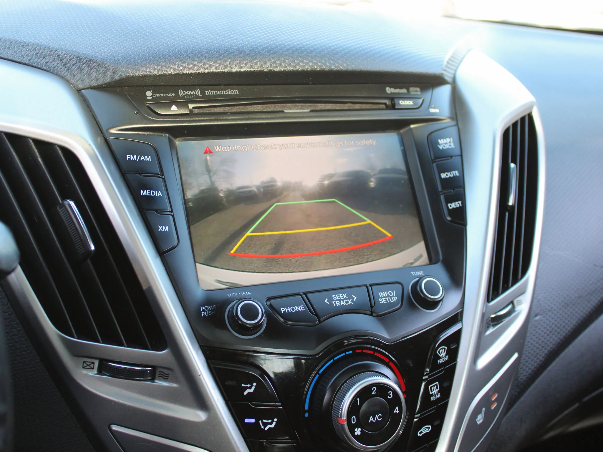 Used 2012 White Hyundai w/Tech * Mechanic Special | Navigation | Heated Seats | Backup Camera image 17