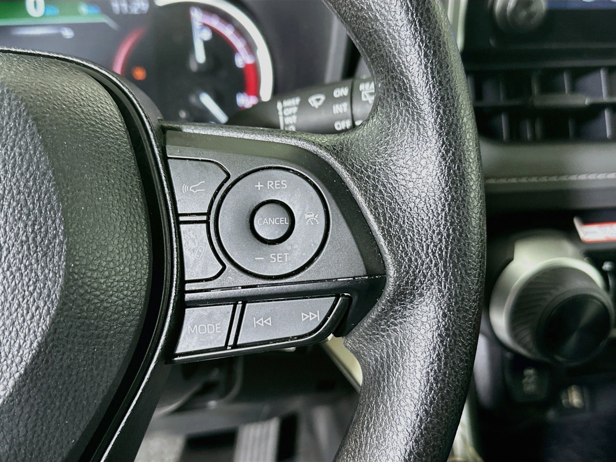 Certified Used 2025 Magnetic Gray Metallic Toyota LE image 17