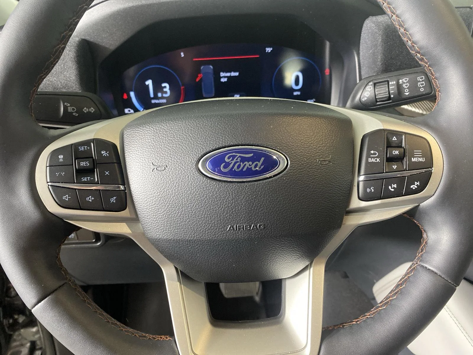 New 2026 Carbonized Gray Metallic Ford Active image 17