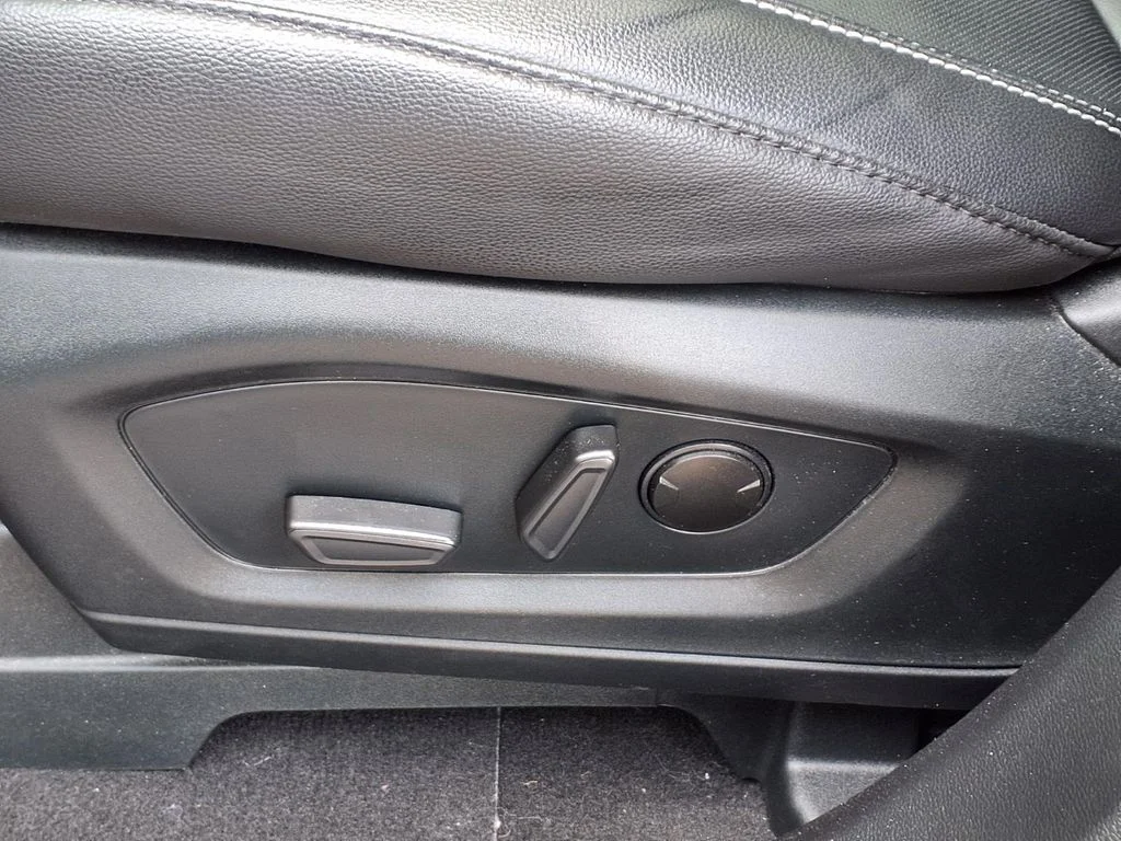 Used 2023 Gray Metallic Ford ST image 12