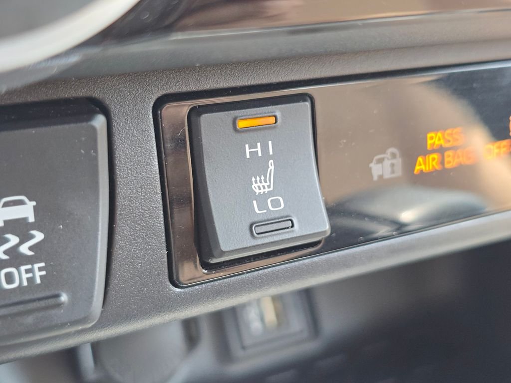 Used 2025 White Toyota XLE image 35