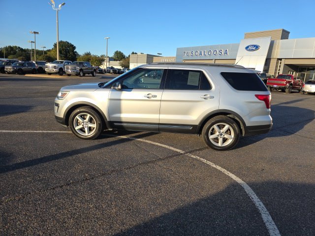 Used 2018 Silver Ford XLT image 6