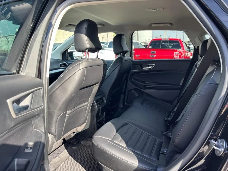 Used 2024 Black Ford SEL image 12