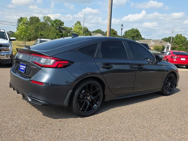 Used 2025 Meteorite Gray Metallic Honda Sport image 3