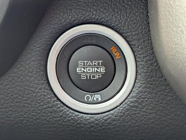 Used 2020 White Ram Laramie image 27