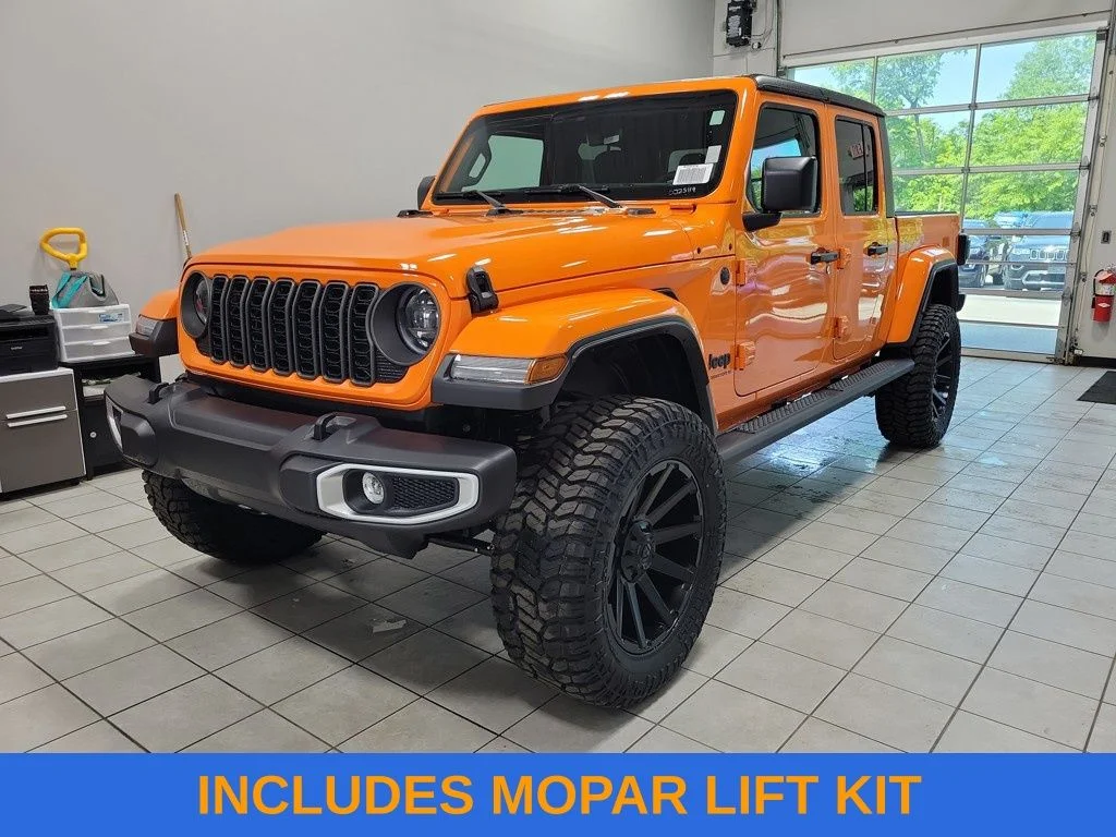 New 2025 Joose Jeep Sport S image 2