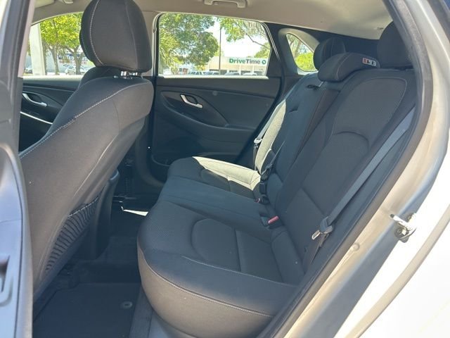 2018 Hyundai Elantra GT GT - Photo 12