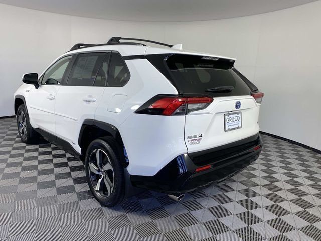 Used 2024 White Toyota SE image 6