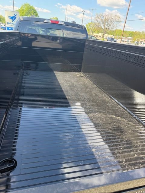 New 2026 Agate Black Metallic Ford F-450® LARIAT® image 10