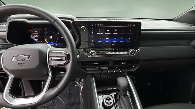 Used 2025 Black Chevrolet Trail Boss image 11