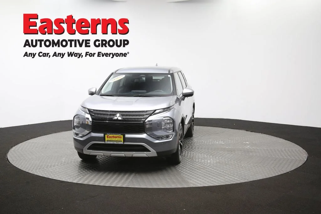 Used 2024 Gray Mitsubishi SE image 54