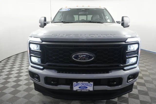 Certified Used 2025 Avalanche Ford XL image 3