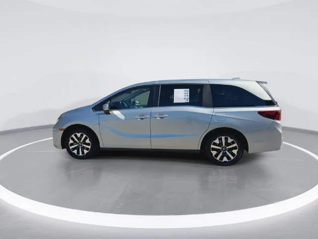 Used 2025  Honda EX-L image 5