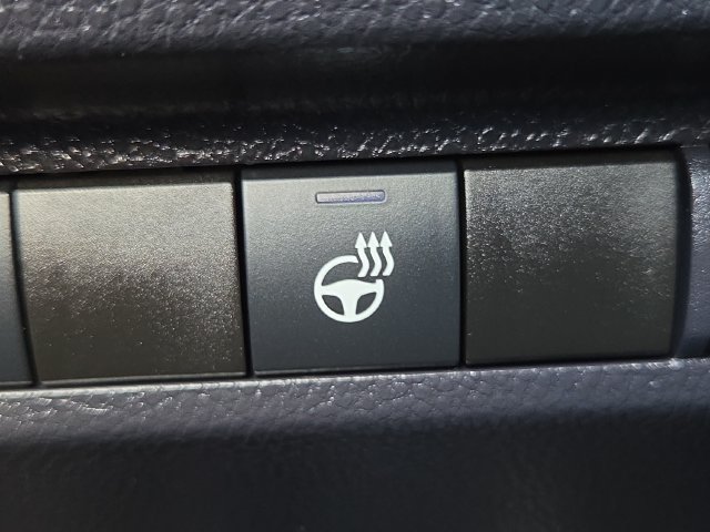 Used 2025 Magnetic Gray Metallic Toyota XLE image 13
