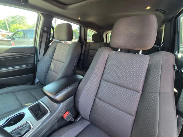 Used 2020 Gray Jeep Laredo E image 21