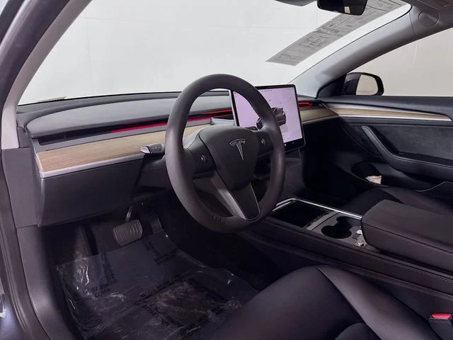 Used 2023 Gray Tesla Base image 9